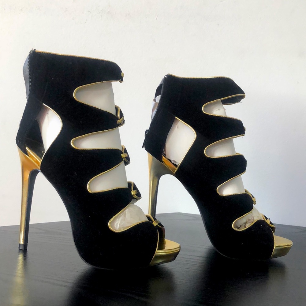 Black and Gold Suede high heels